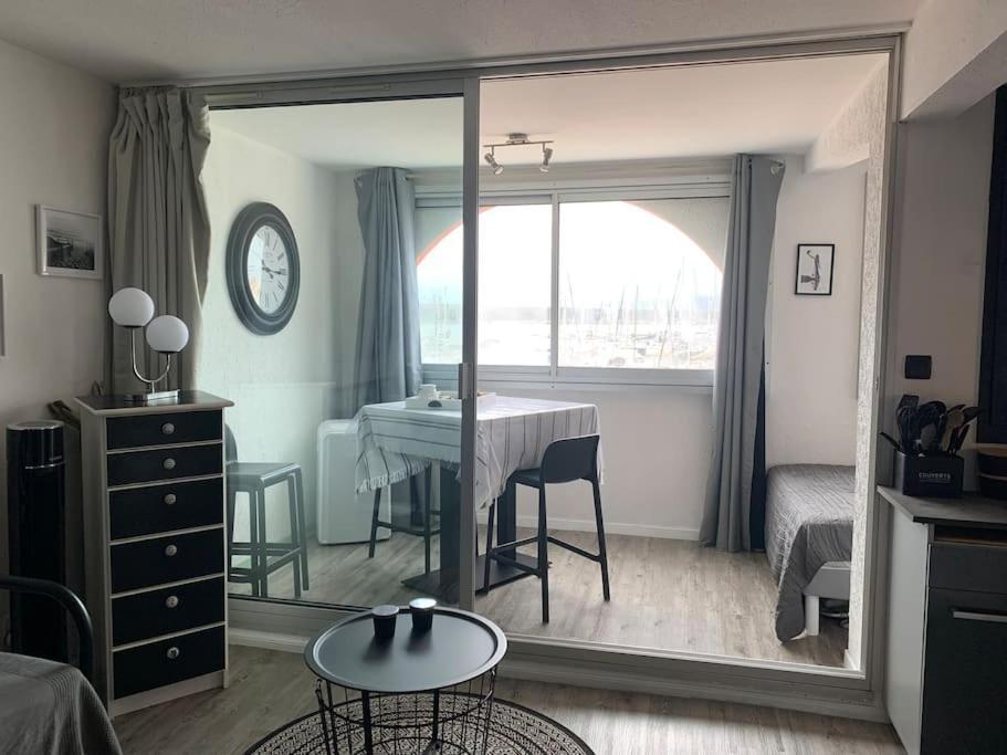 Appartement Avec Vue Sur Le Port Лёкат Экстерьер фото
